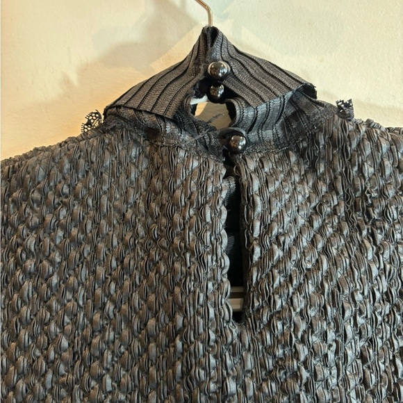 DRESS Sz M Turtle Neck Popcorn Style Little Black Dress Lined Lace - Picture 6 of 11